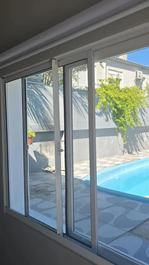 Studio com vista para a piscina